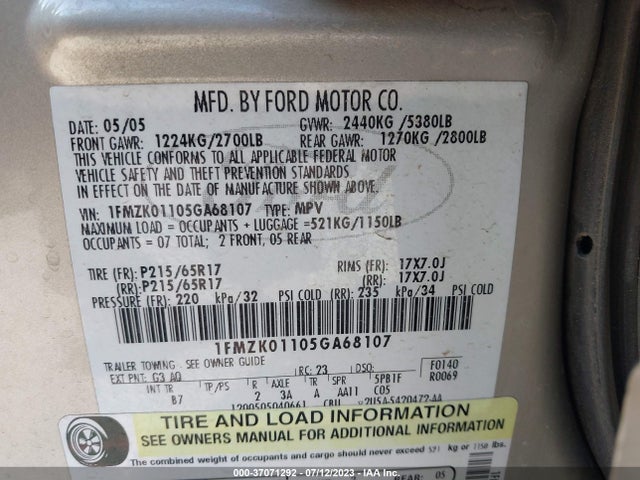 2005 FORD FREESTYLE SE VIN: 1FMZK01105GA68107