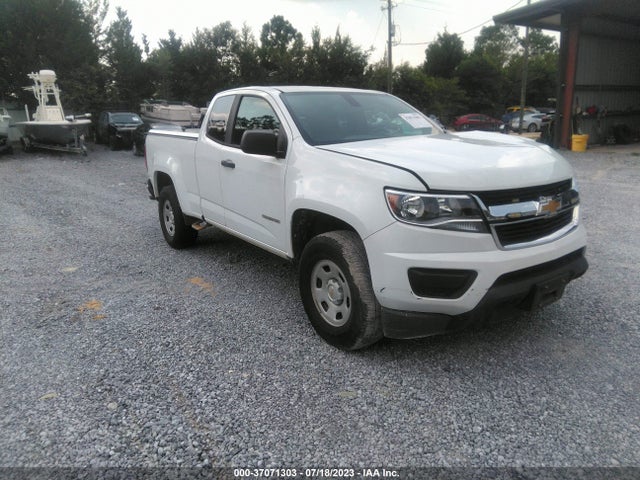 2019 1GCHSBEA8K1173322 main image