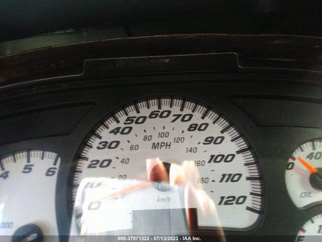 2004 CHEVROLET SILVERADO 1500 LS VIN: 2GCEK19T341176294