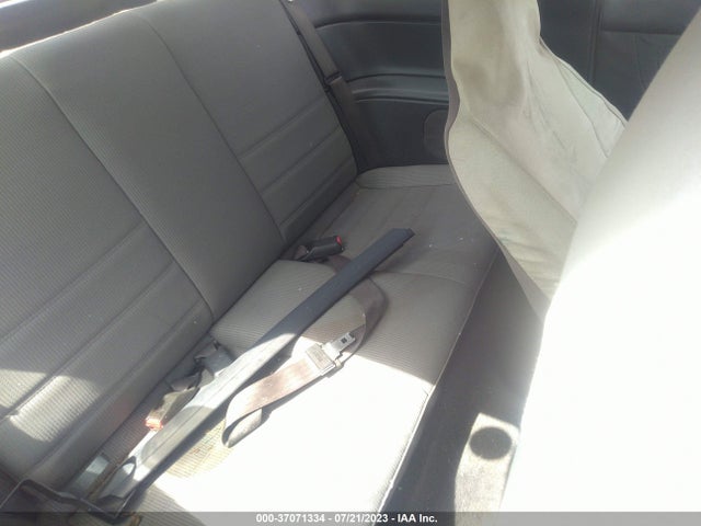 1994 MAZDA 323 VIN: JM1BG2322R0800681