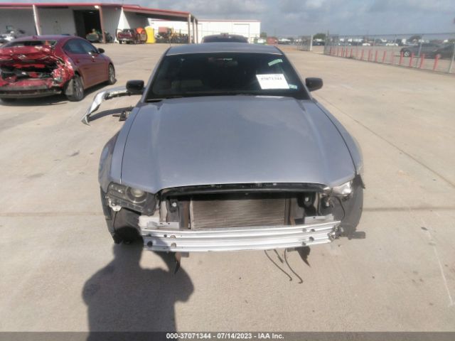 1ZVBP8AM1E5230884 Ford Mustang V6