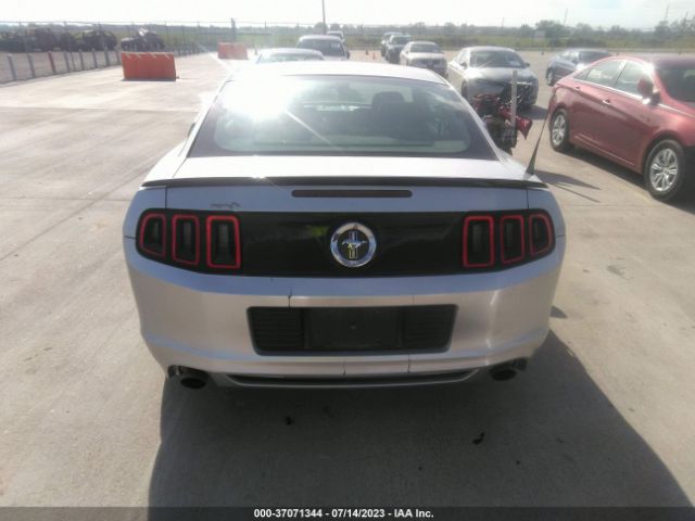 1ZVBP8AM1E5230884 Ford Mustang V6