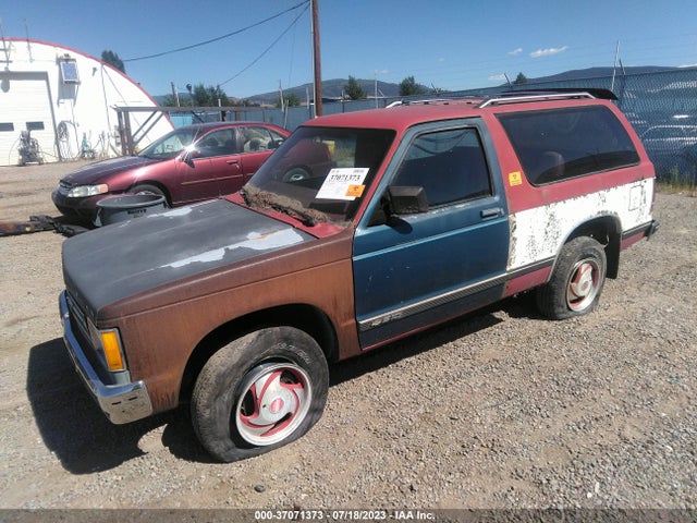 1985 CHEVROLET BLAZER S10 VIN: 1G8CT18B0F0140570