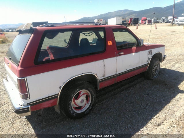 1985 CHEVROLET BLAZER S10 VIN: 1G8CT18B0F0140570