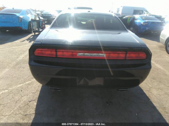 2C3CDYAG5EH176397 Dodge Challenger Sxt