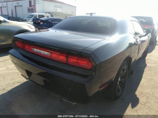 2C3CDYAG5EH176397 Dodge Challenger Sxt