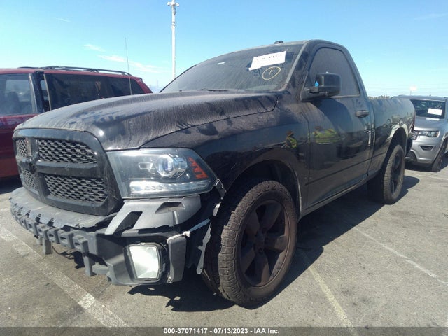 3C6JR6AT8EG280881 RAM 1500 Express