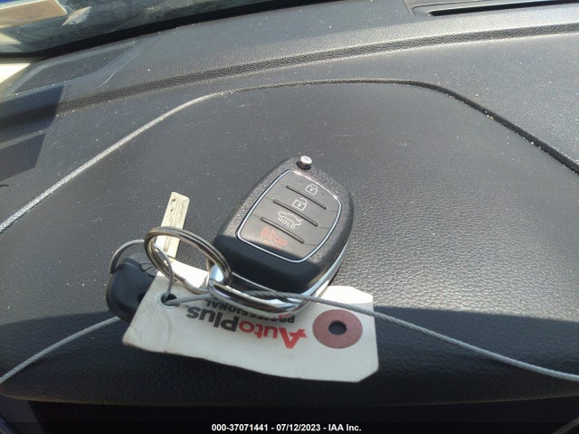 Hyundai SONATA SE 2017 5NPE24AFXHH565199 Image 11