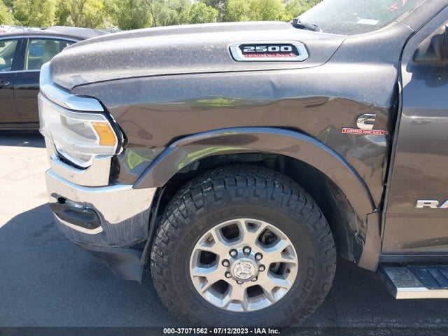 3C6UR5FLXLG160075 RAM 2500 Laramie