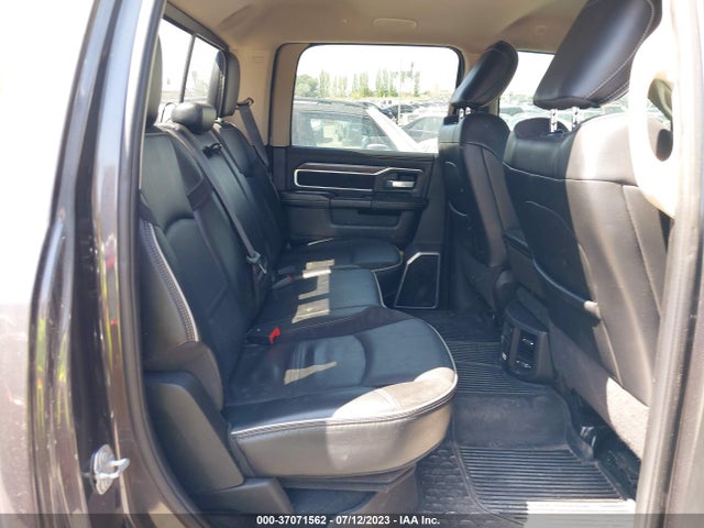 3C6UR5FLXLG160075 RAM 2500 Laramie