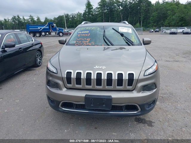 1C4PJMDS2GW331314 Jeep Cherokee Limited