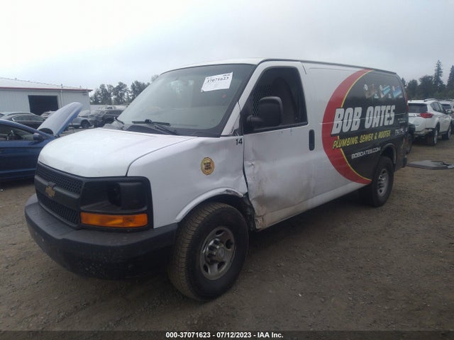 Chevrolet EXPRESS CARGO VAN 2016 1GCZGGFF5G1255531 Image 2