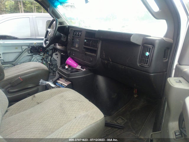 Chevrolet EXPRESS CARGO VAN 2016 1GCZGGFF5G1255531 Image 12