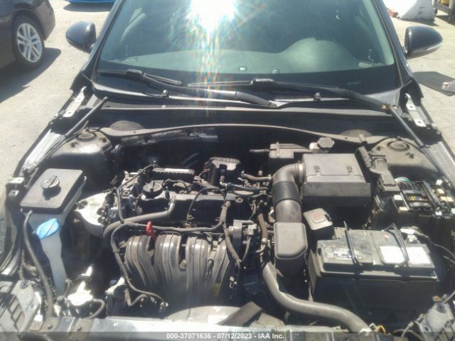 5XXGT4L39JG255698 KIA Optima S