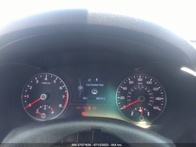 5XXGT4L39JG255698 KIA Optima S