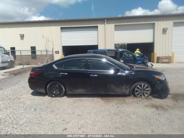 1N4AL3AP7JC158964 Nissan Altima 2.5 Sv