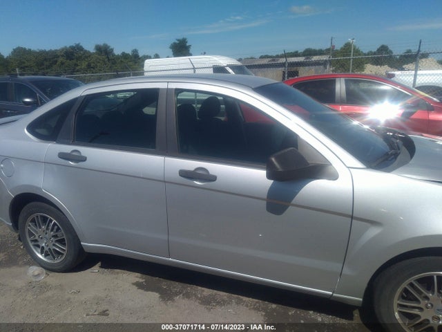 2011 FORD FOCUS SE VIN: 1FAHP3FN9BW187070