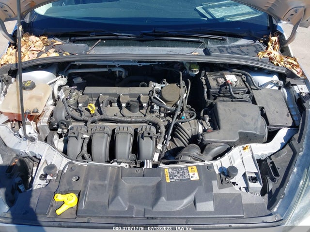 Ford FOCUS SE 2016 1FADP3K29GL256181 Image 16
