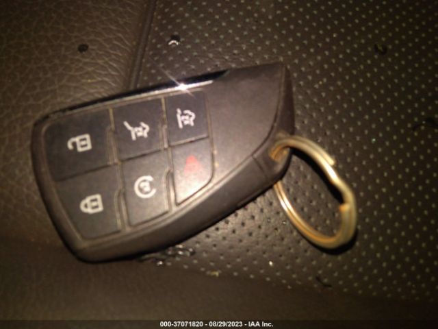 1GKS1DKL7NR246717 GMC YUKON DENALI