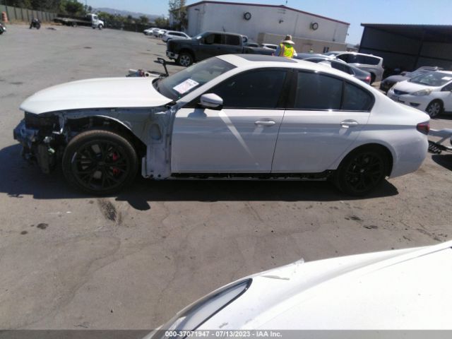WBA13BK02PCM23009 BMW 5 Series M550i Xdrive