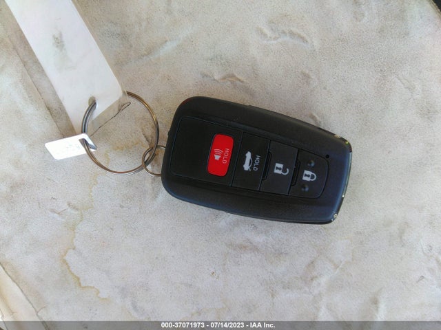 Toyota Corolla Hybrid Le 2021 JTDEAMDE4MJ007453 Image 11