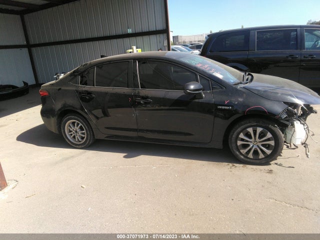 Toyota Corolla Hybrid Le 2021 JTDEAMDE4MJ007453 Image 14