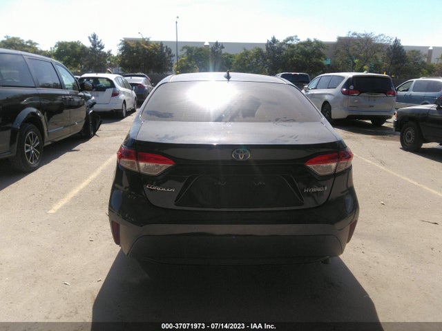 Toyota Corolla Hybrid Le 2021 JTDEAMDE4MJ007453 Image 17