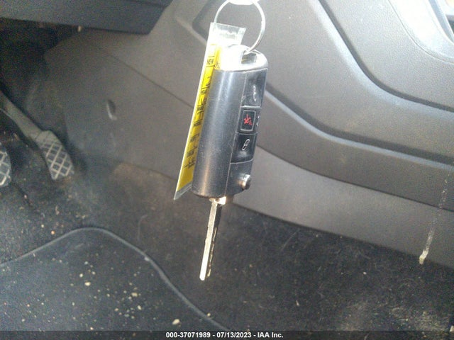 3VV3B7AX1KM140314 Volkswagen TIGUAN SE