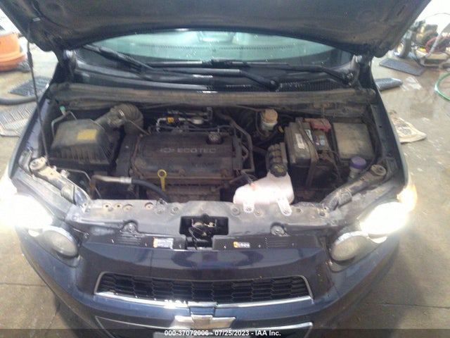 Chevrolet SONIC LT 2015 1G1JD6SH9F4139603 Image 10