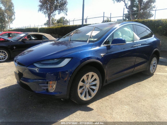 Tesla Model X Long Range 2020 5YJXCAE2XLF248235 Image 2