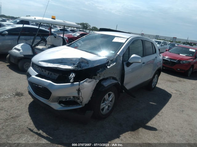 Chevrolet TRAX LS 2019 3GNCJKSB6KL279021 Image 2