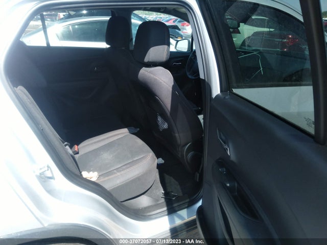 Chevrolet TRAX LS 2019 3GNCJKSB6KL279021 Image 8