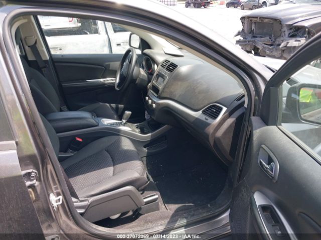 3C4PDCBG6JT525891 Dodge Journey Sxt
