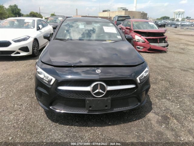 W1K3G4FB7NJ337751 Mercedes-Benz A-class A 220