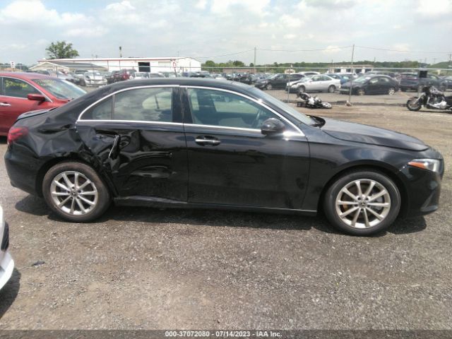 W1K3G4FB7NJ337751 Mercedes-Benz A-class A 220