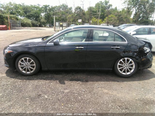 W1K3G4FB7NJ337751 Mercedes-Benz A-class A 220