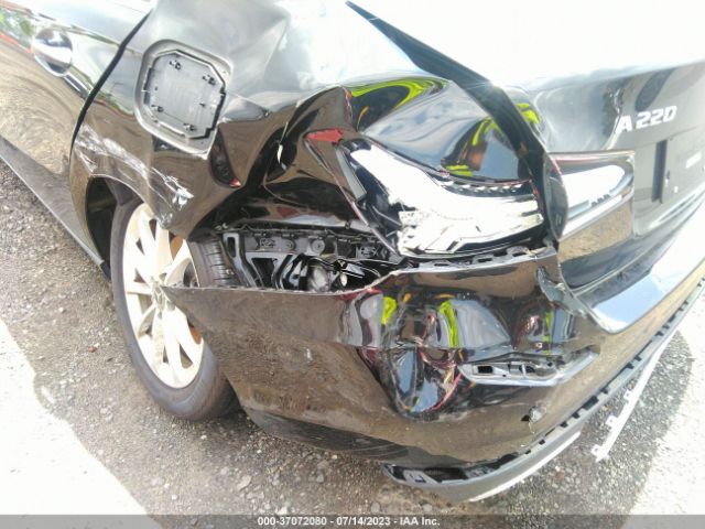 W1K3G4FB7NJ337751 Mercedes-Benz A-class A 220