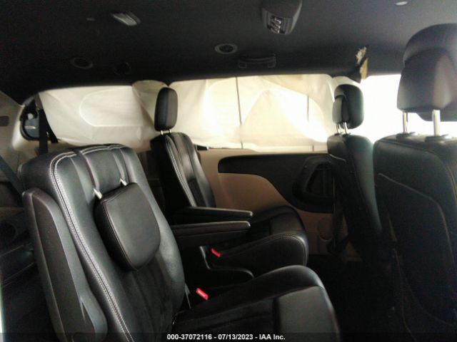 2C4RDGCG2JR326225 Dodge Grand Caravan Sxt