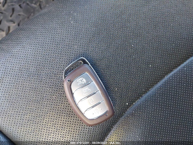 Hyundai Sonata Limited 2018 5NPE34AB1JH685392 Image 3