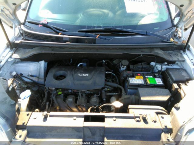 KNDJN2A27J7587405 KIA Soul Base