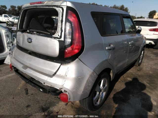 KNDJN2A27J7587405 KIA Soul Base