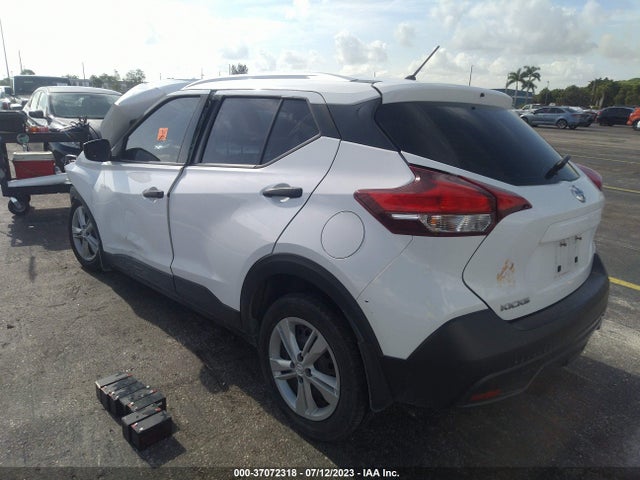 2018 NISSAN KICKS S VIN: 3N1CP5CU6JL519601