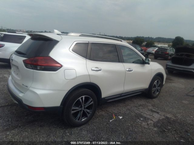 5N1AT2MV5JC830000 Nissan Rogue Sl