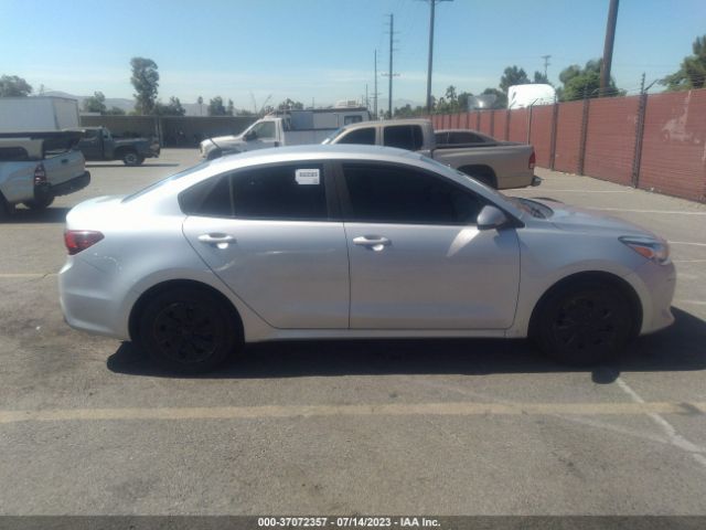 3KPA24AB1KE216701 KIA RIO S