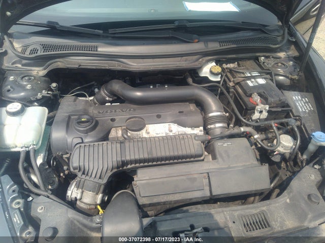 2012 VOLVO C70 T5 VIN: YV1672MC6CJ131951