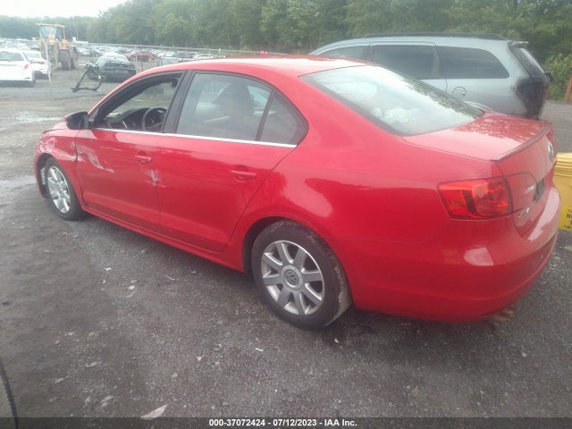 2013 VOLKSWAGEN JETTA SEDAN SE VIN: 3VWDX7AJ6DM354036