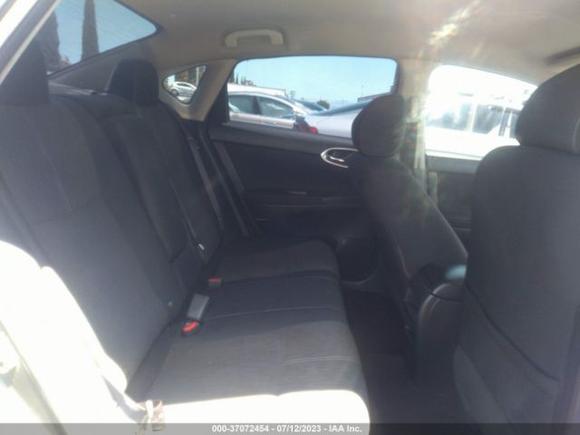 3N1AB7AP0FL668592 Nissan SENTRA SV