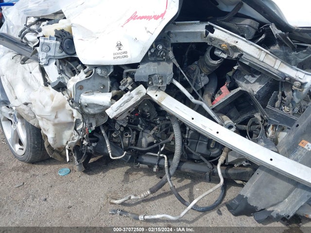 Ford FUSION S 2016 3FA6P0G76GR315359 Image 16