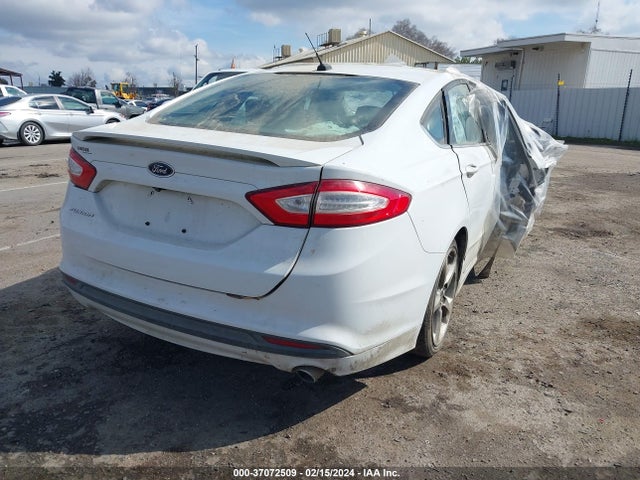 Ford FUSION S 2016 3FA6P0G76GR315359 Image 4