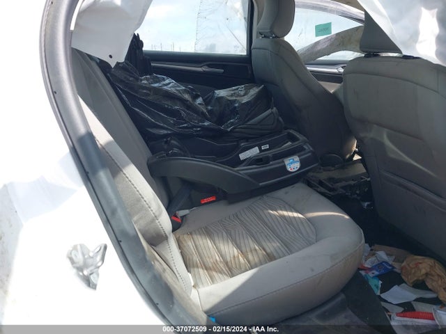 Ford FUSION S 2016 3FA6P0G76GR315359 Image 8